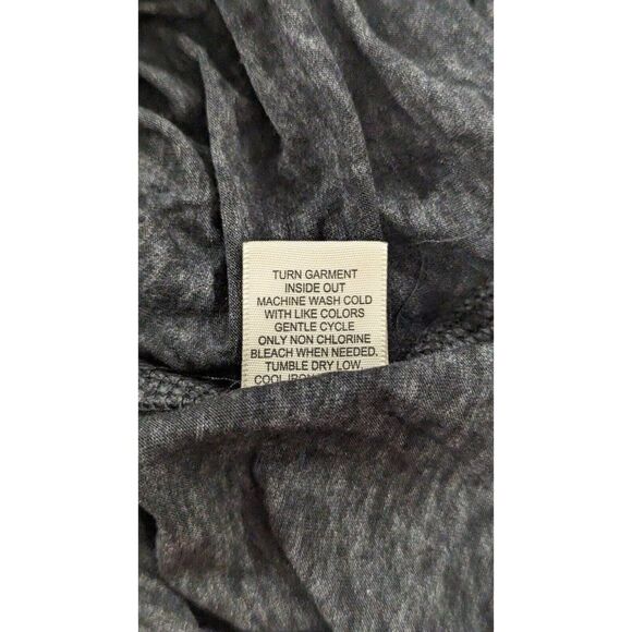 Ultra Flint Womens Size Small Black Long Sleeve V Neck Pullover T Shirt Stretch - Picture 8 of 8